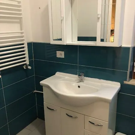 Affittacamere Casa Sonno Adiacente Caserma E Stazione *