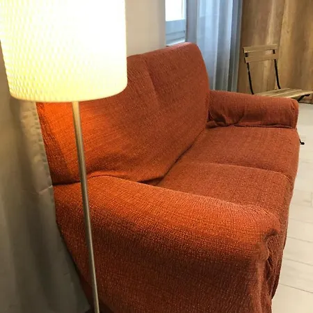 Affittacamere Casa Sonno Adiacente Caserma E Stazione Konukevi Foligno